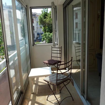 Appartement Dans Residence Le Saint Pierre Avignon Exterior photo